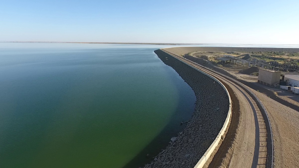 Construction of Upper Atbara and Setit dam complex on river Atbara in Sudan displaced up to 30000 people. Image by Fredrick Mugira. Sudan 2019.